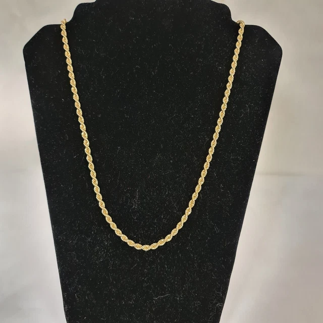 9ct Goldkette (375) ca. 8,86 g und 24 Zoll lang - kein Schrott - B8