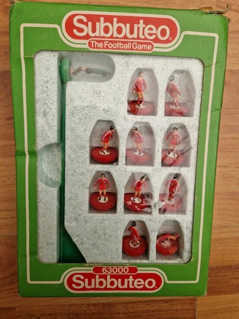 ÉQUIPE DE FOOTBALL NEWCASTLE UNITED VINTAGE COMPLETE SUBBUTEO