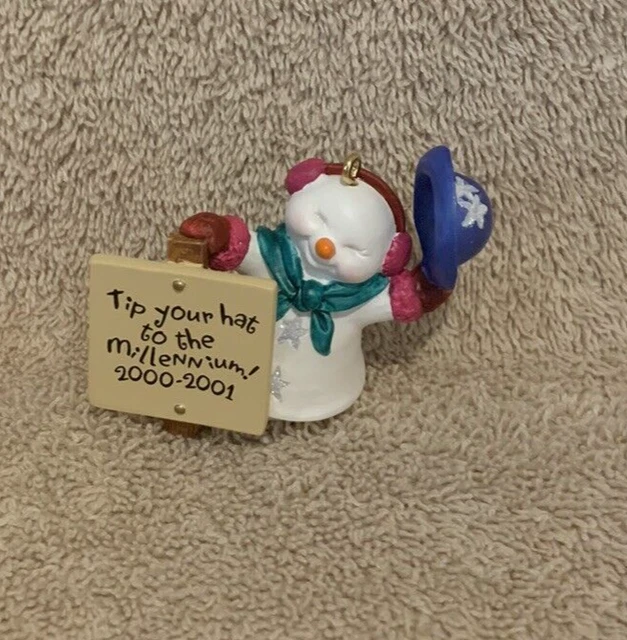 2000 Hallmark Keepsake Millennium Snowma'am Snowman Ornament