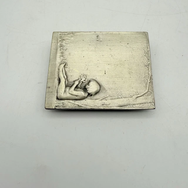 Rare Boucle De Ceinture Ancienne Art Nouveau, Petite Fille En Relief, Plaqué Argent