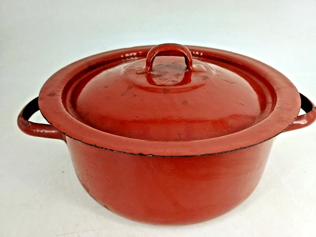 Cocotte En Fonte Rouge Vintage – Marque Dom Chéri – Idéale Pour Gaz Et Tous Feux