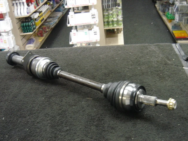 Arbre De Transmission (driveshaft) Pour VW Transporter Caravelle T30 2.5 TDi - Neuf - E.approved