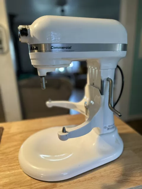 KitchenAid KM25G0XWH White 5-Quart Mixer Commercial UNIT ONLY NO BOWL  AS SHOWN