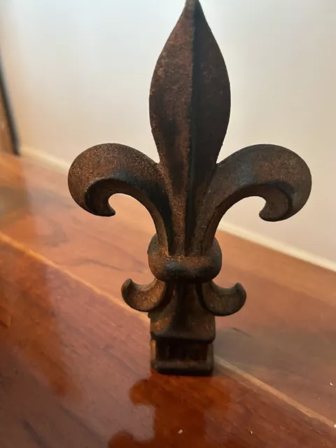 Cast Iron Fleur De Lis Post Topper Finial Home Decor Accent Piece Unbranded