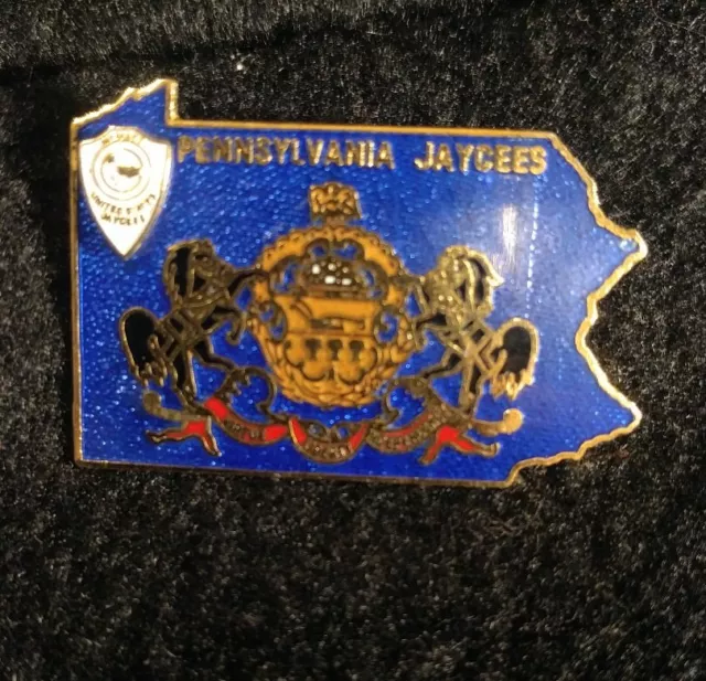 PENNSYLVANIA Jaycees Pin *  BLUE state outline With SEAL* mid 80s