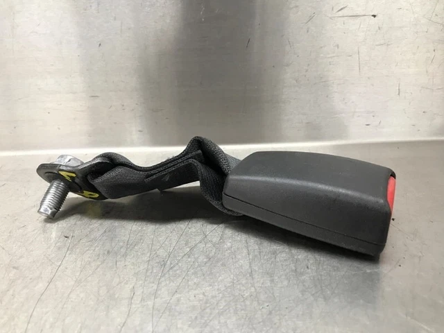 GÜRTELSCHNALLE LINKS HINTEN Nissan / Datsun Tiida (C11X) 2010