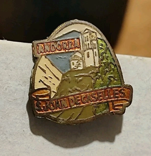 Broche Ancienne émaillée - Blason De La Ville D'Andorre - Insigne Vintage - Occasion - Collection