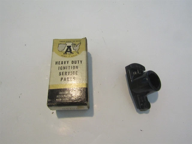 Nos 1965 - 1977 Ford Mustang Fairlane Torino Thunderbird V8 Distributor Rotor