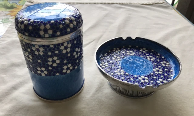 A Pure Silver 99 Blue And White Enamel Round Asian Cigarette Holder And Ashtray