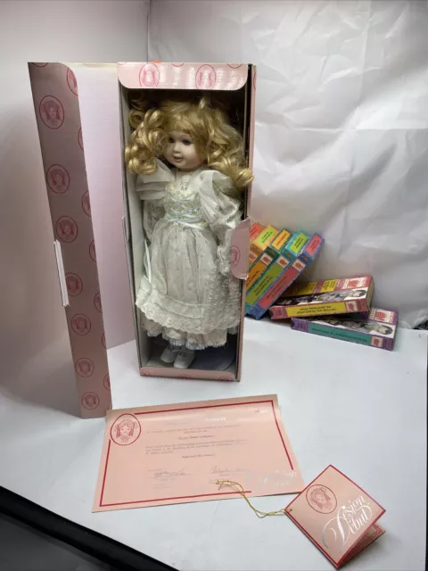 Design Debut Porcelain Doll Limited Edition Collection Summer LE 2450 Box AF