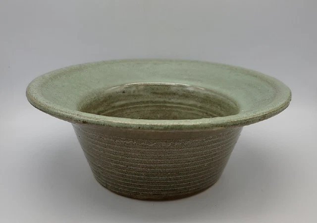 Vintage Art Pottery hat bowl Thin Celadon Green Glaze rib Wheel Thrown 8"x3" Vintage Art Pottery hat bowl Thin Celadon Green Glaze rib Wheel Thrown 8"x3"