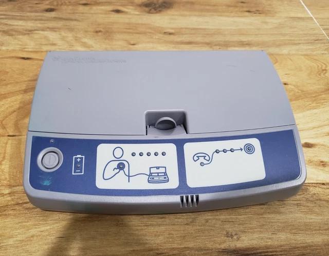 シンプルでおしゃれ ナースステーションテーブル 天板:木目/脚:シルバー KT-242MP 19-5925-13 1入り - その他介護用品