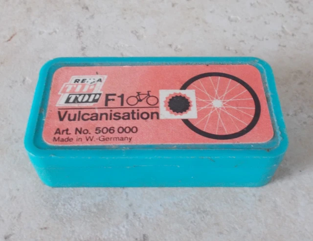 Boîte Ancienne Kit De Réparation Solex, Vintage - Occasion, état Fonctionnel