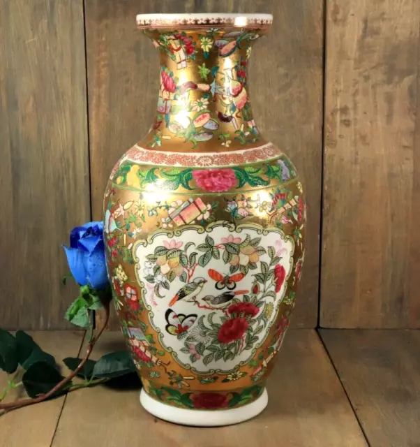 Ancienne Vase en Porcelaine Chinoise Canton Famille Rose Asiatique de Chine Doré