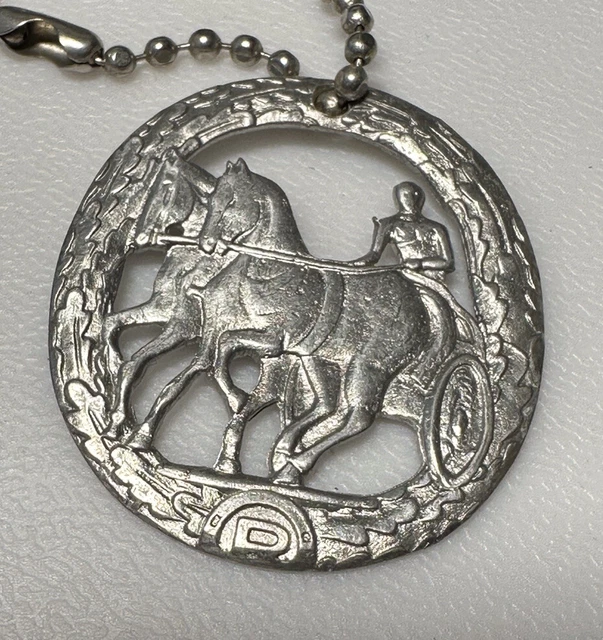 Vintage Roman Chariot Horse Powered Cart Ancient Warfare Souvenir Metal Keychain