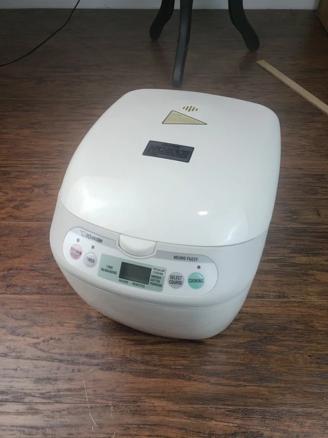 Zojirushi Neuro Fuzzy induction 10-Cup xl Rice Cooker and Warmer - White preownd Zojirushi Neuro Fuzzy induction 10-Cup xl Rice Cooker and Warmer - White preownd