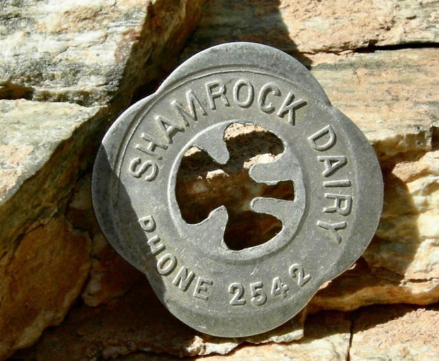 antique TUCSON, ARIZONA AZ (PIMA CO) "SHAMROCK DAIRY" GOLDEN GUERNSEY MILK TOKEN antique TUCSON, ARIZONA AZ (PIMA CO) "SHAMROCK DAIRY" GOLDEN GUERNSEY MILK TOKEN