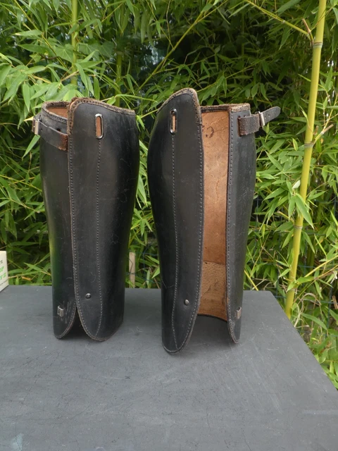 Ancienne Paire de guêtre jambières, officier militaire et gendarme cuir