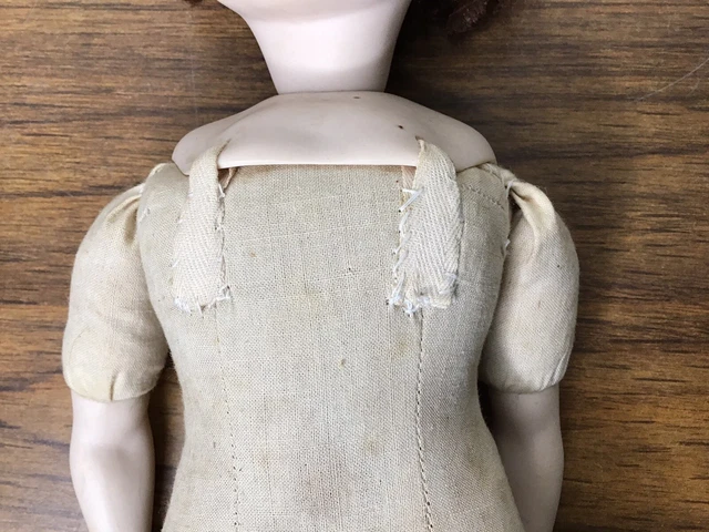 Antique Bisque Kammer & Reinhardt Socket Head Porcelain Doll Cloth Body Signed 5