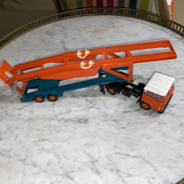 Camion DAF Auto-transporteur Lion-Car échelle 1:43 - Orange Et Vert - Réf. 50 (Hollande)