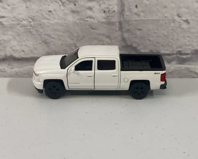 *BRAND NEW* Welly Diecast 2017 Chevy Silverado White Pickup Truck 4.75 Inch Z71