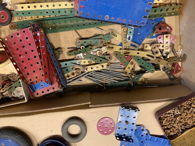 Les gammes de jeux de construction en métal ... - Meccano Les gammes de jeux de construction en métal ... - Meccano
