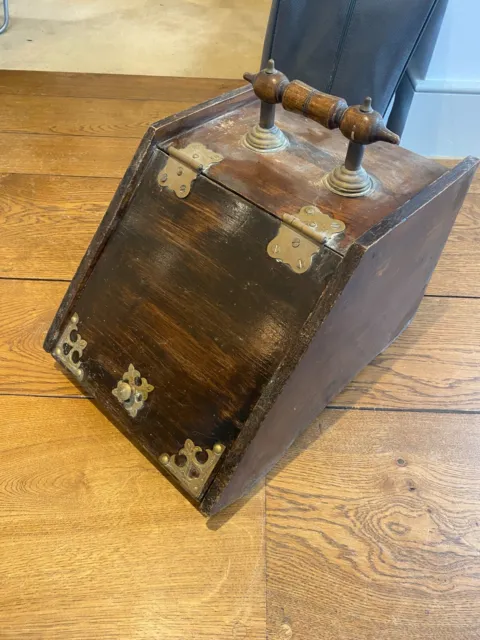 Vintage / Antique Wooden Oak Coal Scuttle Box - early 20th Century