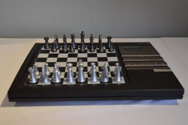 Mephisto Chess Challenger verpackt von Saitek, Modell CT05 getestet & funktionsfähig