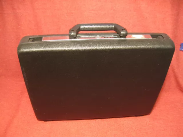 Vintage Samsonite Briefcase  Black Delegate Hard Shell Case Attache  NO KEY
