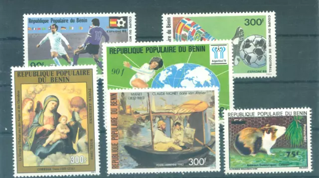 BENIN : lot de timbres neufs**