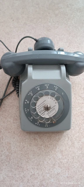 ANCIEN TÉLÉPHONE FIXE à touches SOCOTEL S63 orange combiné design années 70 ptt EUR 59,99 - FR ANCIEN TÉLÉPHONE FIXE à touches SOCOTEL S63 orange combiné design années 70 ptt EUR 59,99 - FR