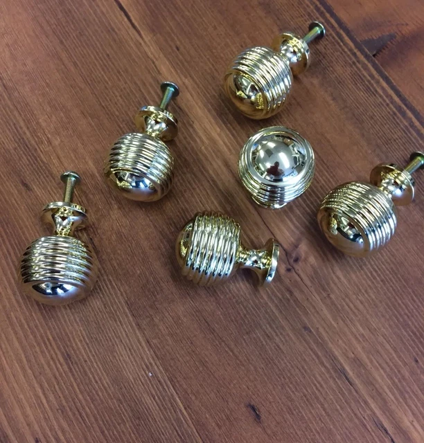12 Beehive Brass Cupboard Door Knobs,Beehive handles for drawers etc,Reeded knob