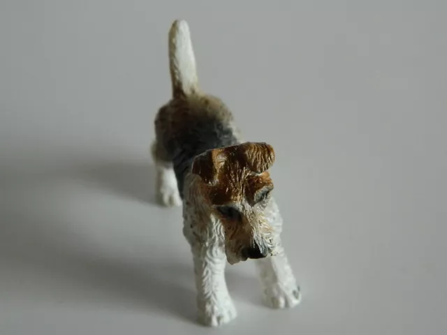 (G1.16) 1/12th scale DOLLS HOUSE RESIN FOX TERRIER DOG 2