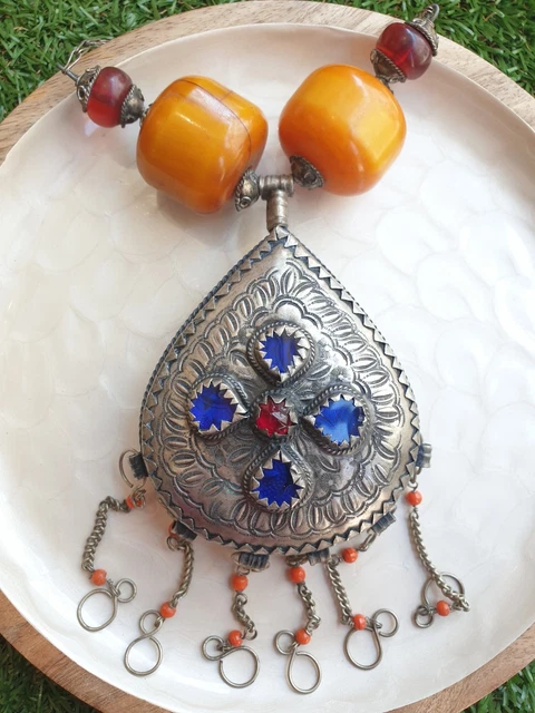 Magnifique Fibule Berbère Pendentif Avec Chaîne En Argent Massif – Bijou Ethnique Et Authentique