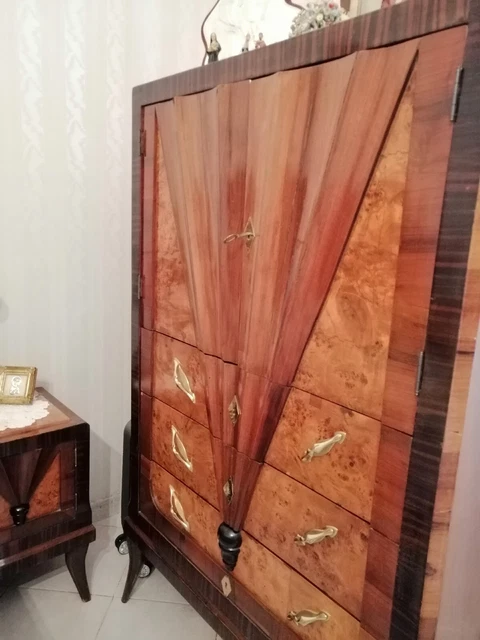 mobile legno antico