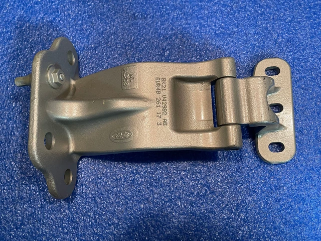 Front Upper Door Hinge For Ford Super Duty Pickup – Fits Left Or Right, 2000-2021