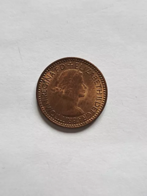 A 1953 Queen Elizabeth II (VF+) farthing coin
