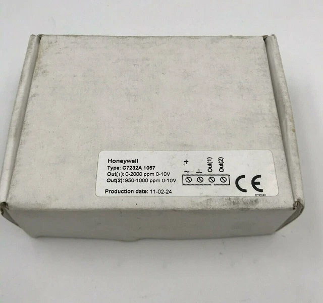 1PC NEW Honeywell C7232A1057 carbon dioxide sensor ship DHL