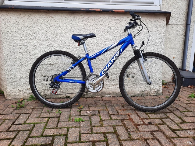 GIANT ROCK SE Kids Mountain Bike 200.00 PicClick UK