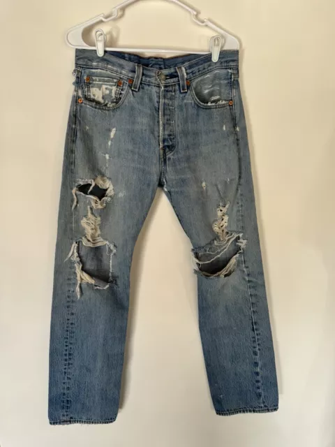 Vintage Levi's 501 Jeans Mens 31x30 Blue Denim Faded Distressed 90s USA Pants