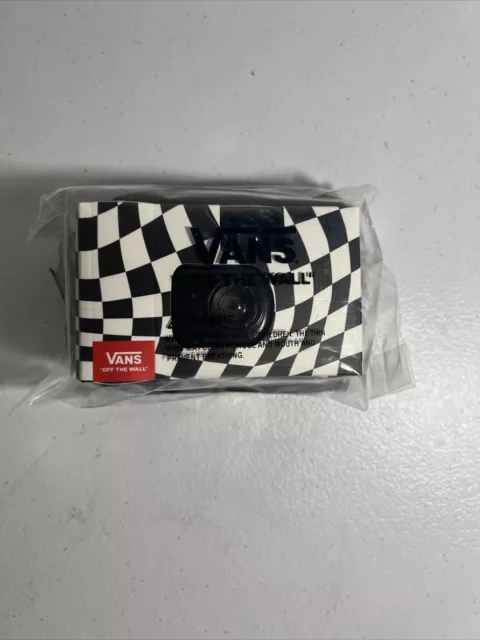 Vans Off the Wall Disposable 35mm Camera With Black Case Sealed Promo Hipster