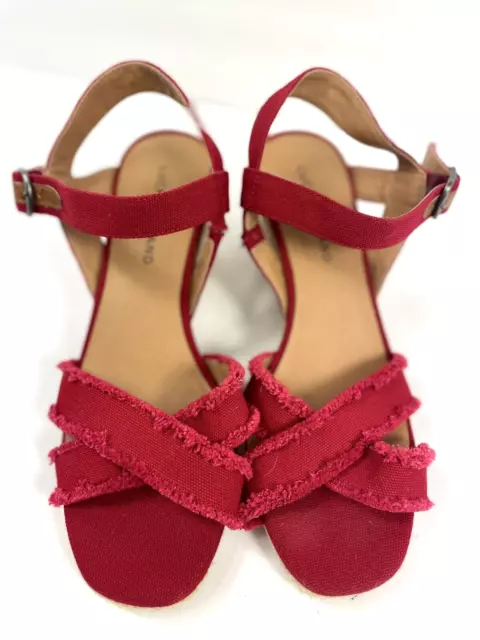 Lucky Brand LK-MINDRA Red Canvas WEDGE sandals size 9M COMFORTABLE heels