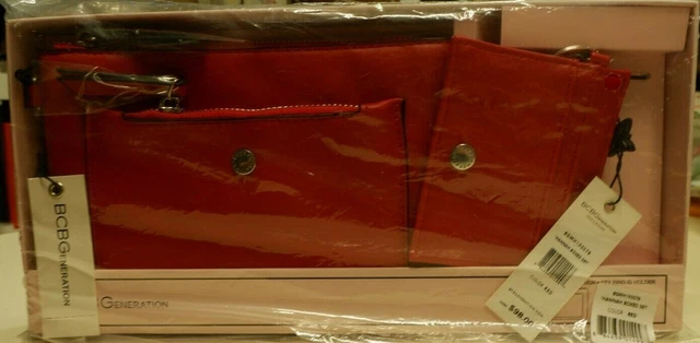 BCBGeneration Hannah boxed set Red Wristlet set