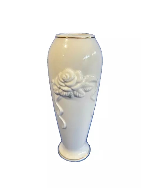 LENOX Ivory Porcelain 24k Gold Trim 6" Tall Rose Blossom Bud Vase