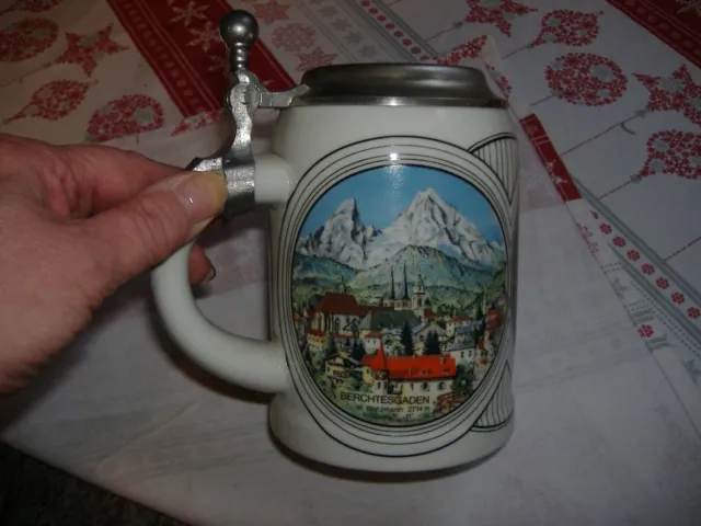 Bierkrug - Bierseidel aus Steingut mit Zinndeckel - Berchtesgaden-3 Motive