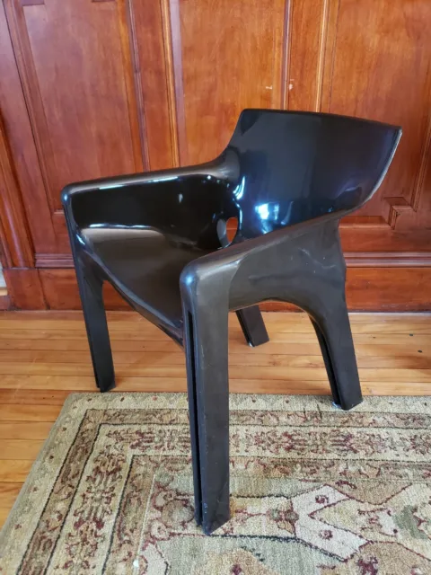 ARTEMIDE GAUDI Italian Chair Original Vintage Mid Century Modern MCM Fiberglass