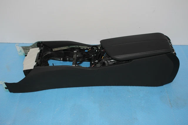 Accoudoir Console Centrale BMW Série 5 E60/E61 - Cuir Noir, D'occasion En Bon état