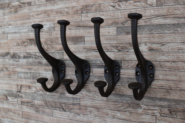 4pc Vtg Cast Iron Hat Coat Pan Pot Hanging Acorn Tip Kitchen Double Hooks Hanger