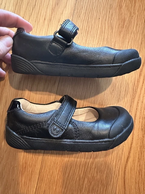 Clarks mini folk air spring deals