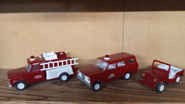 1969 Mini Tonka Jeep Fire Set Gladiator Engine, Wagoneer Chief, & CJ Utility 1969 Mini Tonka Jeep Fire Set Gladiator Engine, Wagoneer Chief, & CJ Utility
